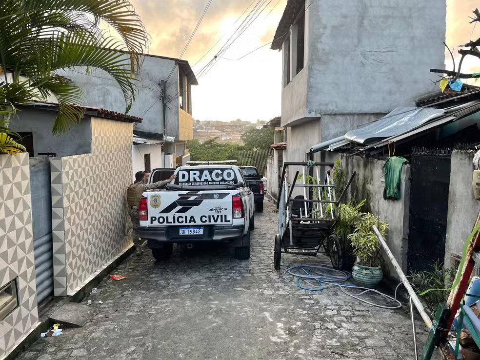COMBATE AS FACÇÕESOperação mira grupo criminoso e cumpre 70 mandados judiciais na Paraíba