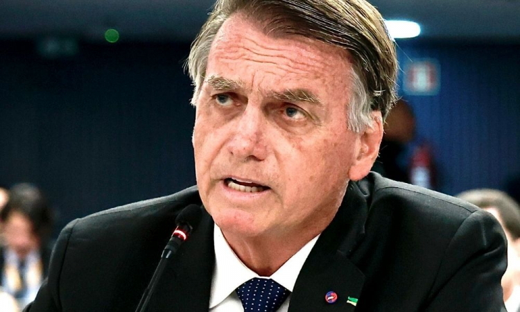 POLÊMICAMoraes reabre investigação sobre suposta interferência de Bolsonaro na PF e dá 15 dias à PGR