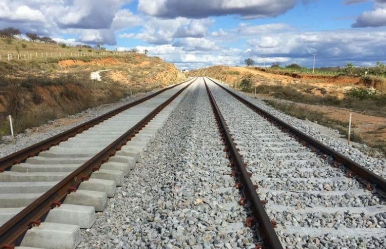 MOBILIDADE REGIONALGoverno federal estuda criar linha férrea para ligar João Pessoa a Recife