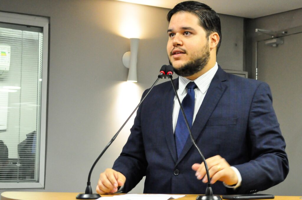 GOVERNO DO ESTADODeputado vê filiação de Cícero ao MDB como decisiva e defende chapa forte com Pedro ou Romero na vice