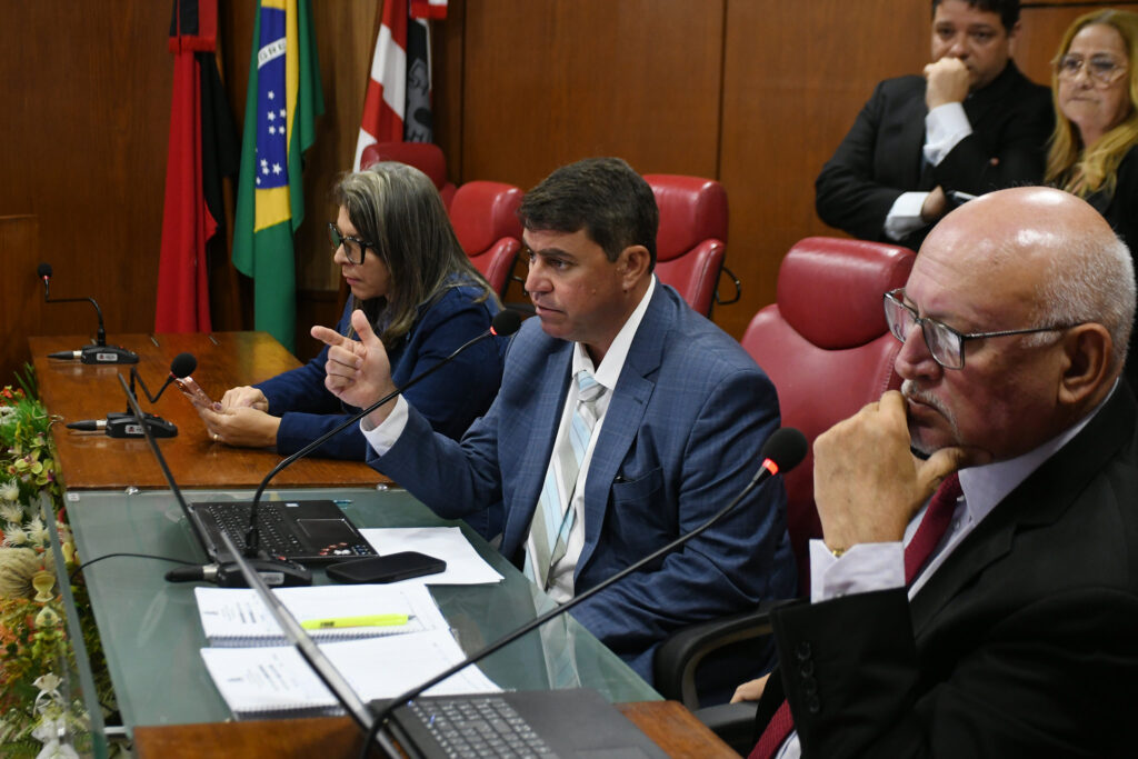 ORÇAMENTOCâmara de João Pessoa aprova LOA 2026 com orçamento superior a R$ 5,4 bilhões