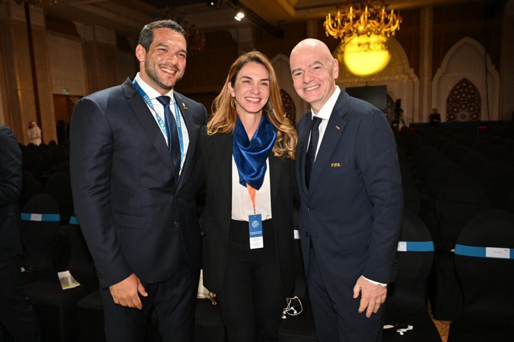 RECONHECIMENTOMichelle Ramalho é nomeada pela Fifa para comissão internacional do futebol feminino