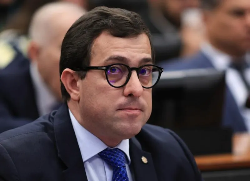 ELEIÇÕES 2026Mesmo após saída do PSB, Gervásio mantém apoio a chapa Lucas, João e Nabor