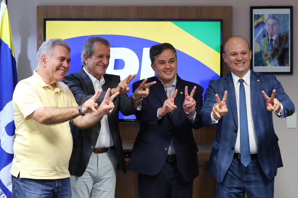 ELEIÇÕES 2026Efraim assume comando do PL na Paraíba e fortalece projeto rumo a 2026