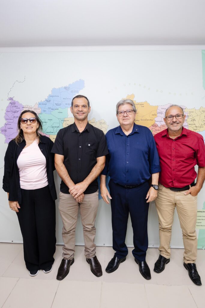 ELEIÇÕES 2026Prefeito do MDB declara apoio a João Azevêdo e amplia base para o Senado