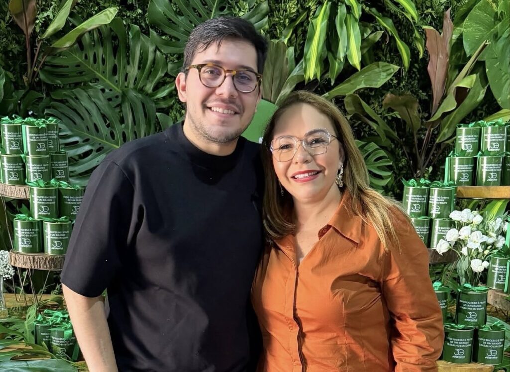 MUDANÇASLeo Bezerra nomeia filho de Eva Gouveia para cargo na Prefeitura de João Pessoa