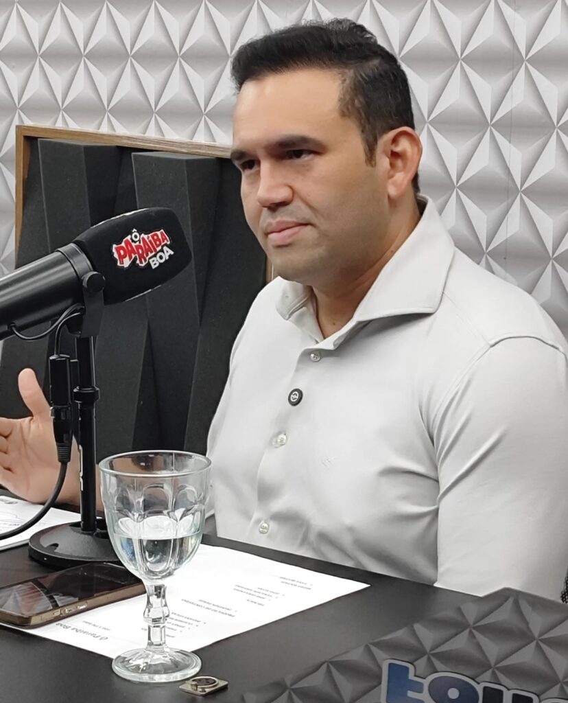 ELEIÇÕES 2026Jhony nega conflito com os Cunha Lima, diz não temer retaliação no PSD e defende união da oposição em Campina ELEIÇÕES 2026Jhony nega conflito com os Cunha Lima, diz não temer retaliação no PSD e defende união da oposição em Campina