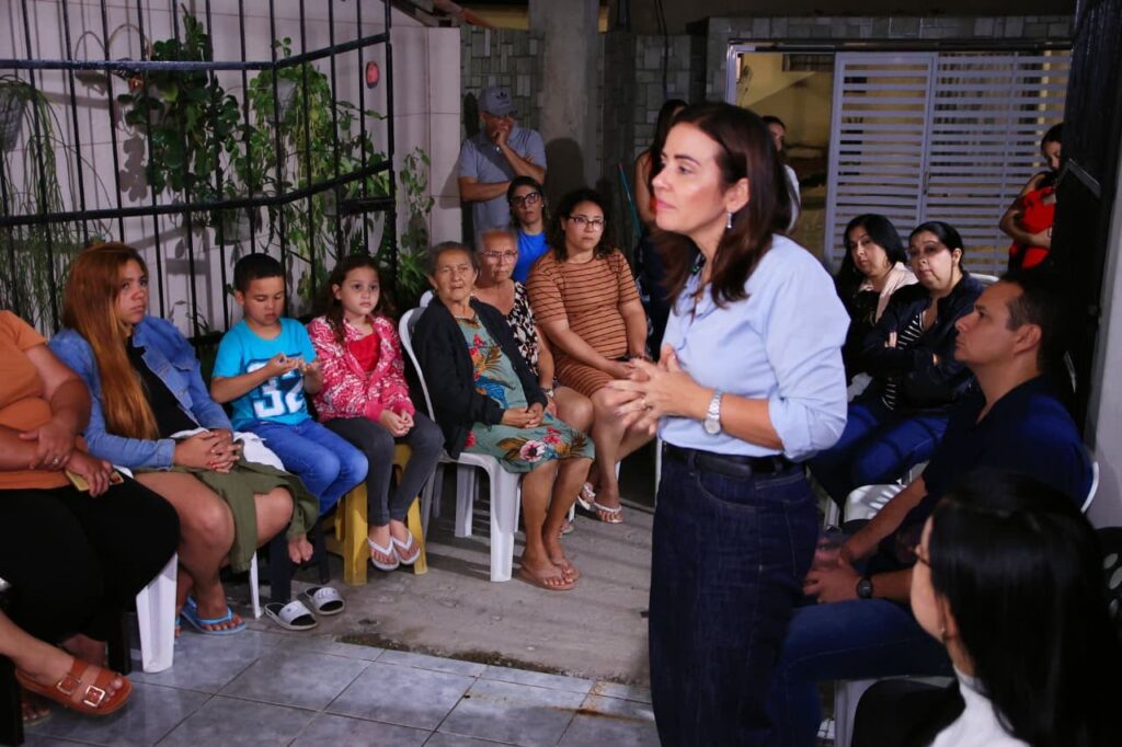 POLÍTICAS PÚBLICASPollyanna Werton é homenageada por programa voltado à agricultura familiar e reforça diálogo com lideranças no Cariri