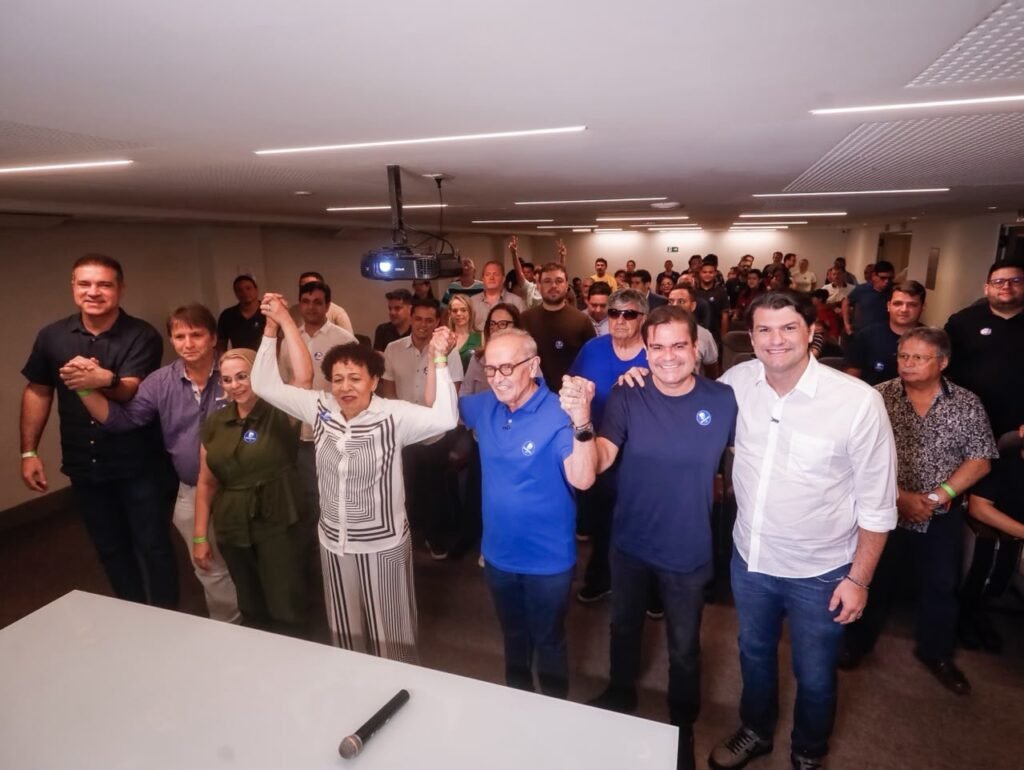 Partido Democrata oficializa apoio a Cícero Lucena na disputa pelo Governo da Paraíba