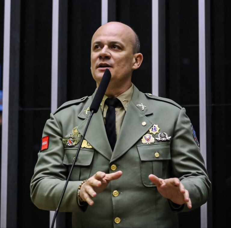 Cabo Gilberto lança candidatura à reeleição em João Pessoa com presença de Alfredo Gaspar