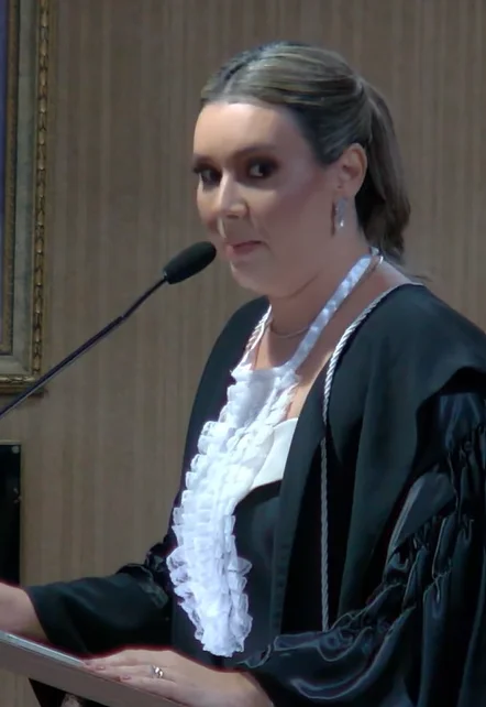 Giovanna Mayer toma posse no TRE-PB e destaca participação feminina na Justiça Eleitoral
