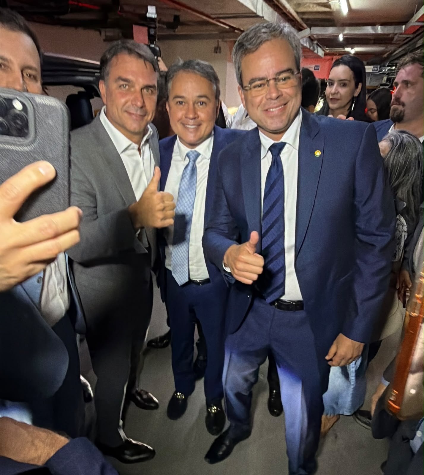 ELEIÇÕESEfraim articula volta de Flávio à Paraíba no 2º turno